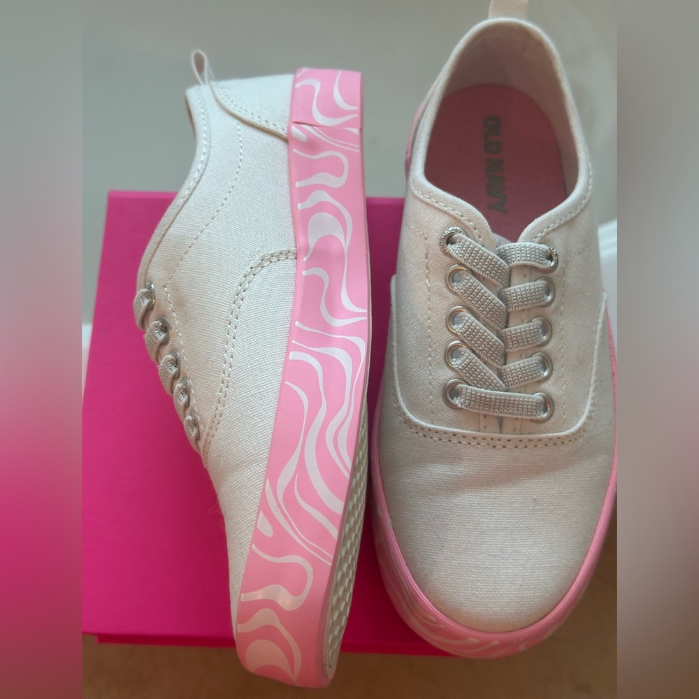 Old Navy Toddler White and Pink Sneakers - Picture 2 of 5